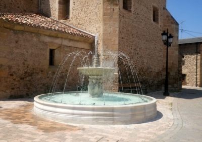 Fuente Querubines 5 mts-Santurde de Rioja-Logroño
